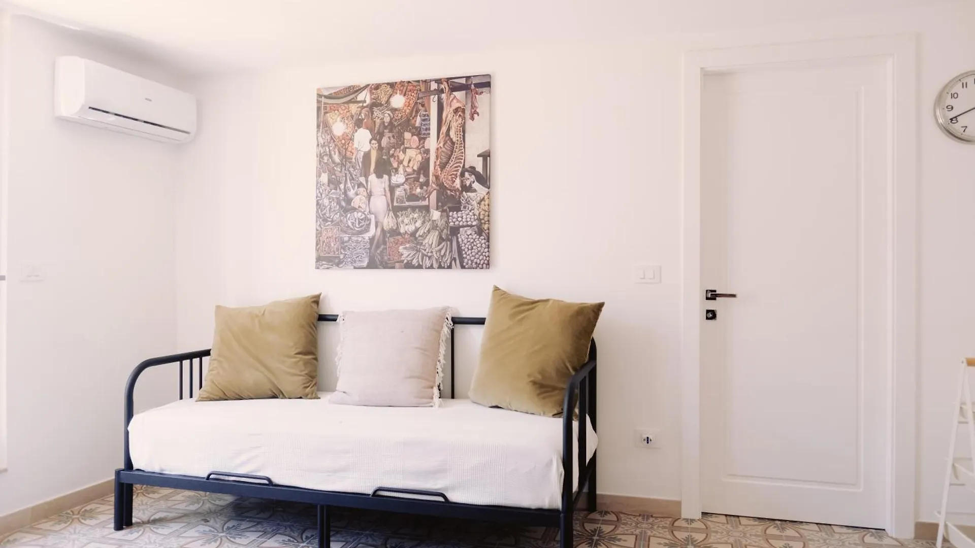 Casa Antonia - Terrace & Suites Bari 0*,  Włochy